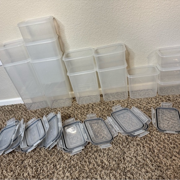 Clear Plastic Storage Container Set - Picture 1 of 5